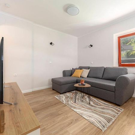 Apartments Ribnica Бохин Екстериор снимка